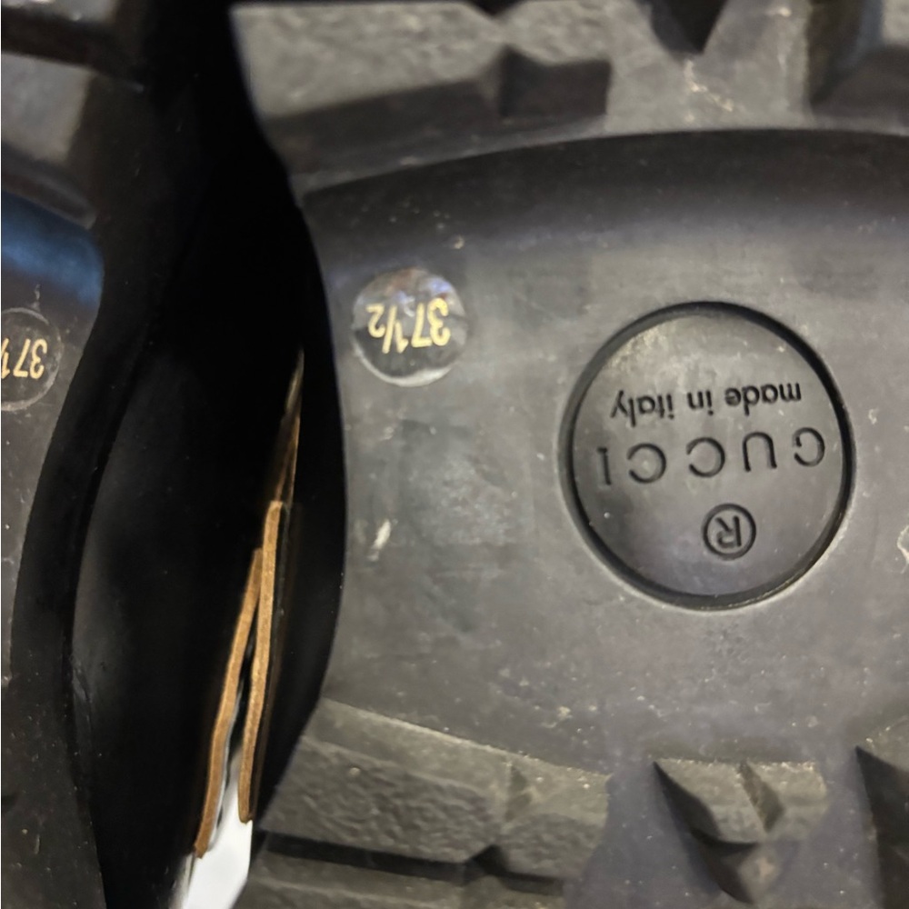 Gucci Black Leather Lug Sole Loafers - Picture 15 of 16